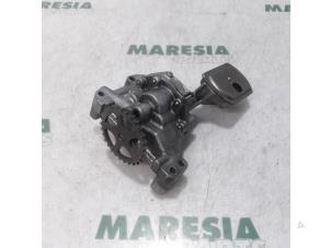 Used Oil pump Citroen Jumpy (G9) 2.0 HDI 120 16V Price € 60,50 Inclusive VAT offered by Maresia Parts