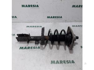 Used Front shock absorber rod, right Citroen Jumpy (G9) 1.6 HDI Price € 60,50 Inclusive VAT offered by Maresia Parts
