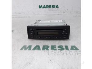 Usados Reproductor de CD y radio Fiat Ducato (250) 2.3 D 120 Multijet Precio € 85,00 Norma de margen ofrecido por Maresia Parts
