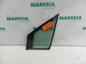 Gebrauchte Dreieckfenster links vorne Peugeot 807 2.2 16V Preis € 25,00 Margenregelung angeboten von Maresia Parts