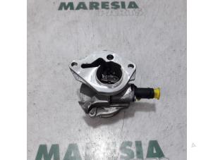 Used Vacuum pump (diesel) Renault Twingo II (CN) 1.5 dCi 90 FAP Price € 30,00 Margin scheme offered by Maresia Parts
