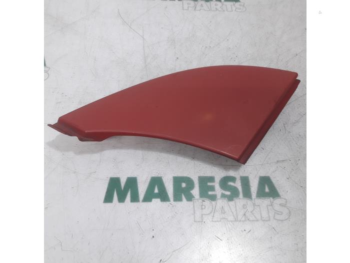 Używane Parawan Fiat Ducato (250) 2.0 D 115 Multijet Cena € 30,25 Z VAT oferowane przez Maresia Parts