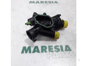 Used Thermostat housing Citroen C5 III Tourer (RW) 2.0 HDiF 16V Price € 50,00 Margin scheme offered by Maresia Parts