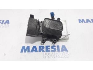 Used Oil filter holder Citroen C5 III Tourer (RW) 2.0 HDiF 16V Price € 50,00 Margin scheme offered by Maresia Parts
