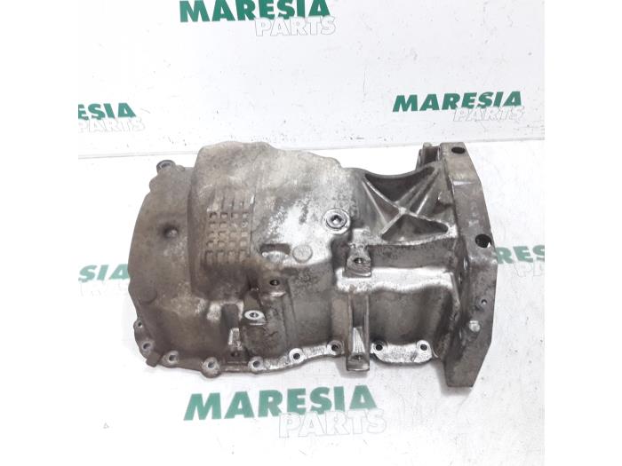 Gebrauchte Ölwanne Renault Megane III Grandtour (KZ) 1.5 dCi 90 Preis € 40,00 Margenregelung angeboten von Maresia Parts