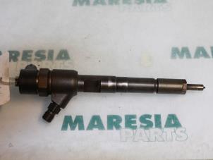 Used Injector (diesel) Fiat Doblo Cargo (223) 1.3 D 16V Multijet Price € 105,00 Margin scheme offered by Maresia Parts