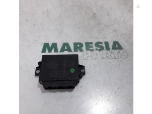 Used PDC Module Renault Koleos I 2.5 16V Price € 50,00 Margin scheme offered by Maresia Parts