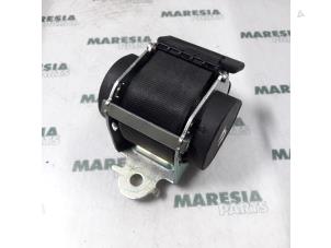 Used Rear seatbelt, left Peugeot 407 SW (6E) 2.0 HDiF 16V Price € 30,00 Margin scheme offered by Maresia Parts