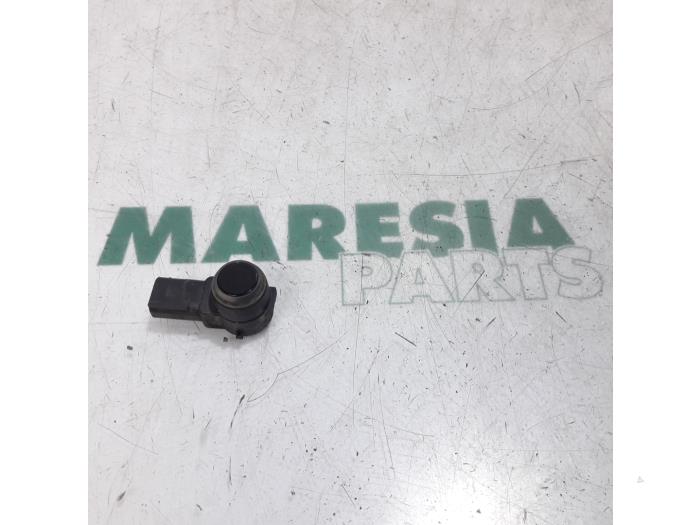 Usados Sensor PDC Peugeot 308 SW (4E/H) 1.6 VTI 16V Precio € 25,00 Norma de margen ofrecido por Maresia Parts