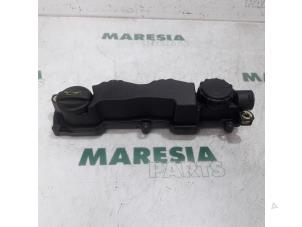 Used Rocker cover Peugeot Partner 1.6 HDI 75 Price € 42,35 Inclusive VAT offered by Maresia Parts