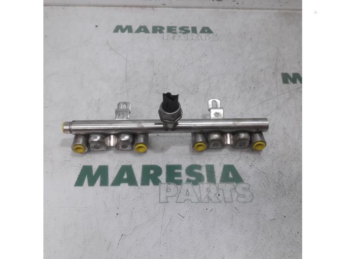 Usagé Système d'injection Peugeot 308 SW (4E/H) 1.6 16V THP 150 Prix € 40,00 Règlement à la marge proposé par Maresia Parts