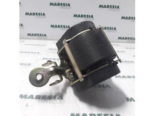 Used Front seatbelt, right Renault Laguna II Grandtour (KG) 1.8 16V Price € 35,00 Margin scheme offered by Maresia Parts