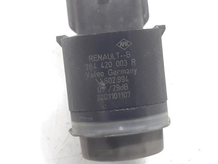 PDC Sensor van een Renault Grand Scénic III (JZ) 1.5 dCi 110 2010