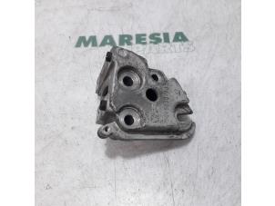 Used Engine mount Fiat Scudo (270) 2.0 D Multijet Price € 42,35 Inclusive VAT offered by Maresia Parts