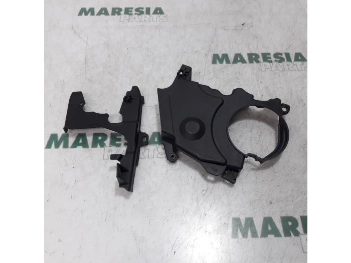 Usagé Couvercle de distribution Fiat Scudo (270) 2.0 D Multijet Prix € 24,20 Prix TTC proposé par Maresia Parts