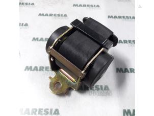 Used Rear seatbelt, right Peugeot 607 (9D/U) 2.0 16V Price € 50,00 Margin scheme offered by Maresia Parts