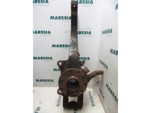 Usagé Fusée avant gauche Alfa Romeo 166 2.0 Twin Spark 16V Prix € 75,00 Règlement à la marge proposé par Maresia Parts