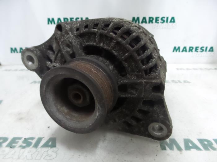 Used Dynamo Alfa Romeo 166 2.0 Twin Spark 16V Price € 40,00 Margin scheme offered by Maresia Parts