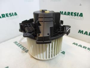 Used Heating and ventilation fan motor Fiat Bravo (198A) 1.4 MultiAir 16V Price € 49,00 Margin scheme offered by Maresia Parts