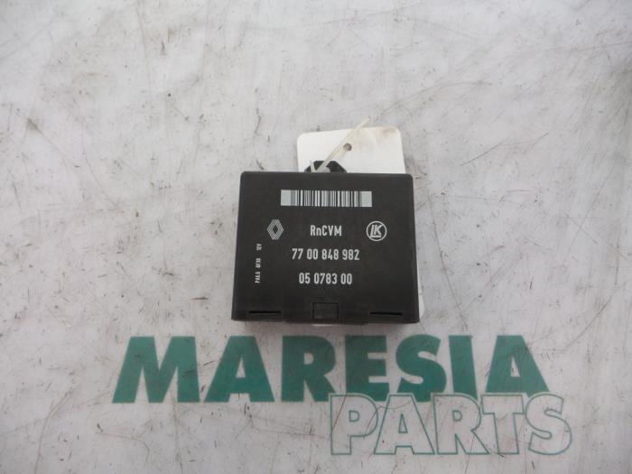 Used Computer, miscellaneous Renault Megane (EA) 1.6 16V Sport Price € 65,00 Margin scheme offered by Maresia Parts