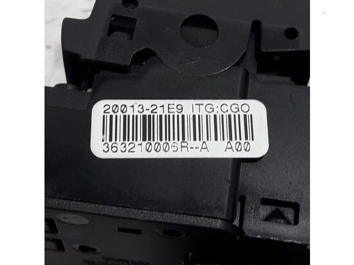 Interruptor de freno de mano de un Renault Scénic III (JZ) 1.5 dCi 105 2009