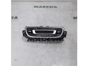 Gebrauchte Heizung Bedienpaneel Renault Scénic III (JZ) 1.5 dCi 105 Preis € 50,00 Margenregelung angeboten von Maresia Parts