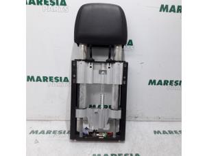 Used Roll bar Peugeot 307 CC (3B) 2.0 16V Price € 85,00 Margin scheme offered by Maresia Parts