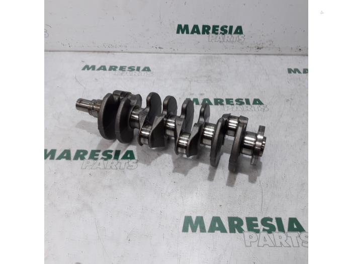 Usagé Vilebrequin Peugeot 308 CC (4B) 1.6 HDiF 16V Prix € 99,95 Règlement à la marge proposé par Maresia Parts