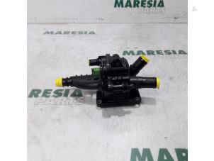 Used Thermostat housing Peugeot 308 CC (4B) 1.6 HDiF 16V Price € 60,00 Margin scheme offered by Maresia Parts