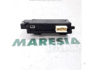 Używane Modul Bluetooth Citroen C5 III Berline (RD) 2.0 HDiF 16V Cena € 105,00 Procedura marży oferowane przez Maresia Parts