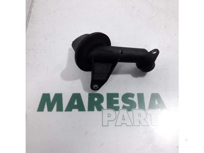 Peugeot Boxer Oil pumps stock | ProxyParts.com