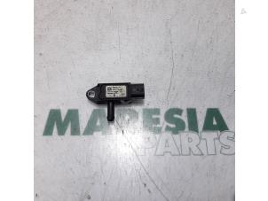 Gebrauchte Rußfilter Sensor Renault Kangoo Express (FW) 1.5 dCi 75 Preis € 42,35 Mit Mehrwertsteuer angeboten von Maresia Parts
