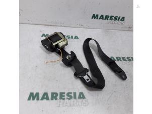 Used Front seatbelt, left Citroen C6 (TD) 2.7 HDiF V6 24V Price € 105,00 Margin scheme offered by Maresia Parts