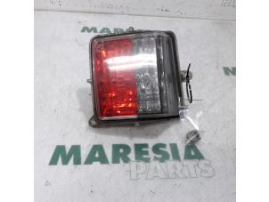 Used Rear fog light Citroen C6 (TD) 2.7 HDiF V6 24V Price € 35,00 Margin scheme offered by Maresia Parts