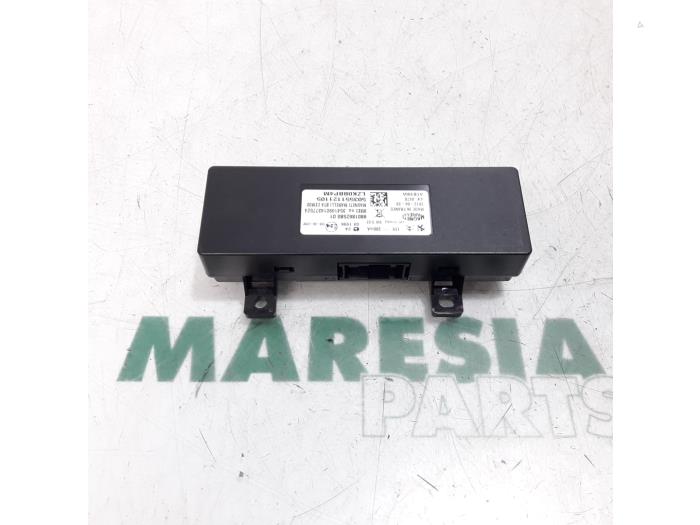 Używane Modul radiowy Peugeot 508 (8D) 2.0 Hybrid4 16V Cena € 60,00 Procedura marży oferowane przez Maresia Parts