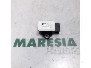 Usados Ordenadores ESP Peugeot 508 (8D) 2.0 Hybrid4 16V Precio € 30,00 Norma de margen ofrecido por Maresia Parts