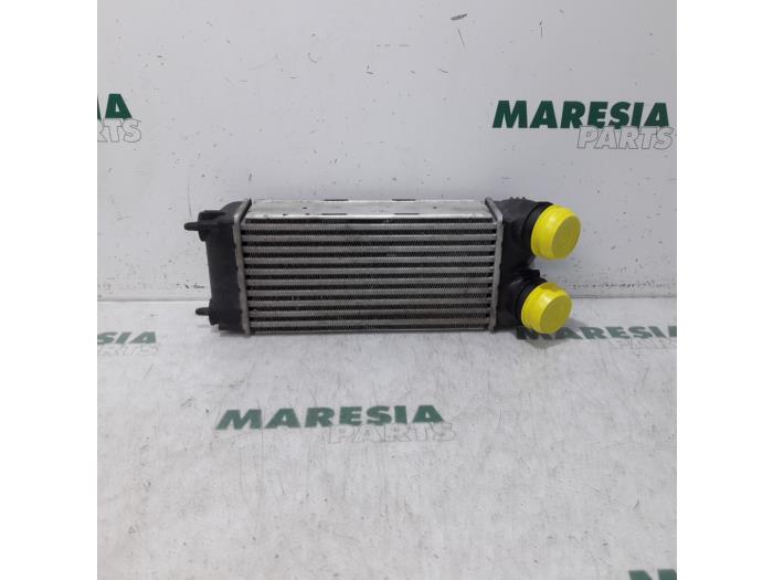 Usagé Intercooler Peugeot 308 (4A/C) 1.6 16V THP Autom. Prix € 35,00 Règlement à la marge proposé par Maresia Parts