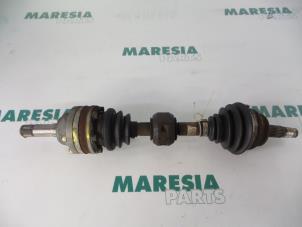 Used Front drive shaft, left Alfa Romeo 145 (930A) 1.6 Twin Spark 16V Price € 35,00 Margin scheme offered by Maresia Parts
