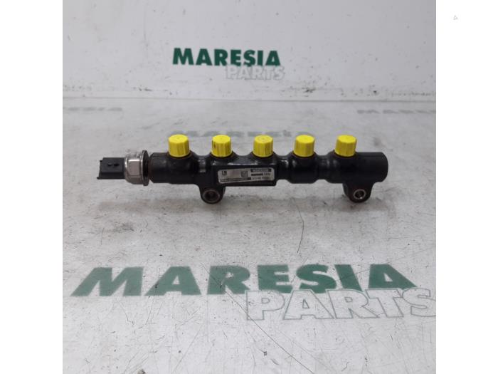 Gebrauchte Einspritzdüse (Einspritzer) Peugeot 207 SW (WE/WU) 1.6 HDi 16V Preis € 30,00 Margenregelung angeboten von Maresia Parts