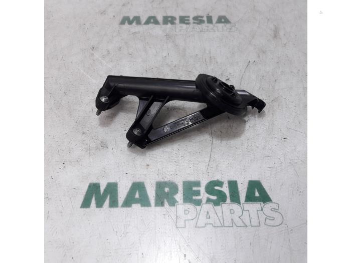 Gebrauchte Ölpumpe Peugeot 207 SW (WE/WU) 1.6 HDi 16V Preis € 20,00 Margenregelung angeboten von Maresia Parts