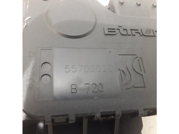 Gaspedalposition Sensor van een Fiat Punto Evo (199) 1.3 JTD Multijet 85 16V Euro 5 2012