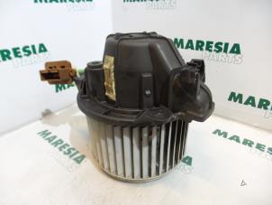 Gebrauchte Heizung Belüftungsmotor Fiat Stilo (192A/B) 1.6 16V 3-Drs. Preis € 25,00 Margenregelung angeboten von Maresia Parts