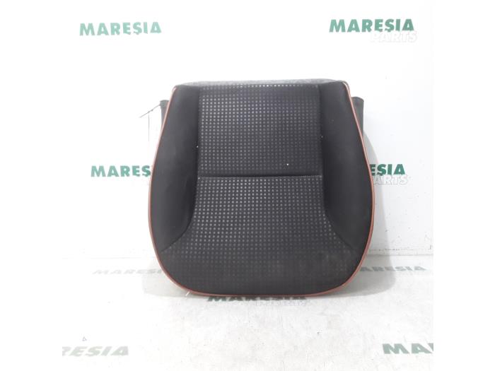 Seat upholstery, left from a Peugeot Partner Combispace 1.4 2005