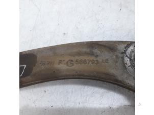 Used Front lower wishbone, left Citroen C4 Grand Picasso (UA) 1.6 HDiF 16V 110 Price € 25,00 Margin scheme offered by Maresia Parts