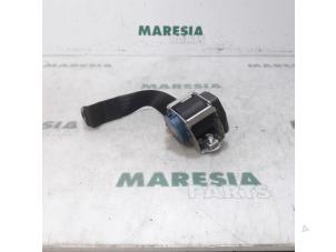 Used Rear seatbelt, left Alfa Romeo 159 (939AX) 1.9 JTS 16V Price € 50,00 Margin scheme offered by Maresia Parts