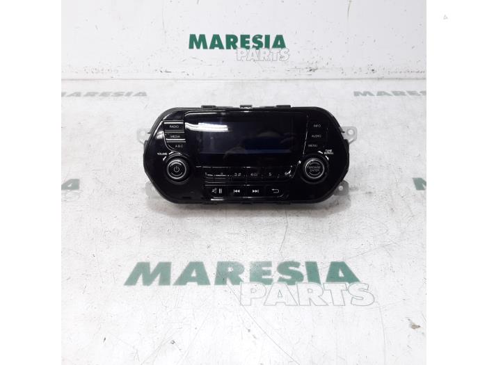 Begagnade Radio Fiat Tipo (356S) 1.4 16V Pris € 157,50 Marginaltabell erbjuds av Maresia Parts