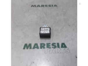 Usagé Ordinateur divers Renault Koleos I 2.0 dCi 16V Prix € 131,25 Règlement à la marge proposé par Maresia Parts