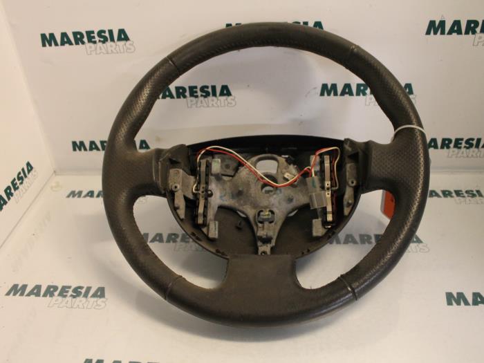 Begagnade Ratt Renault Megane II CC (EM) 1.9 dCi 115 Pris € 35,00 Marginaltabell erbjuds av Maresia Parts