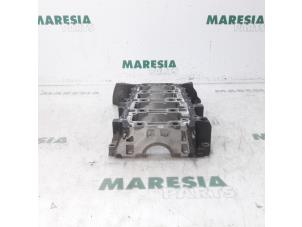 Usagé Couvercle carter Fiat 500 (312) 1.3 MJTD 16V Prix € 50,00 Règlement à la marge proposé par Maresia Parts