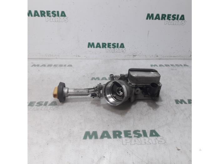 Gebrauchte Ölfilterhalter Fiat Grande Punto (199) 1.3 JTD Multijet 16V Preis € 65,00 Margenregelung angeboten von Maresia Parts